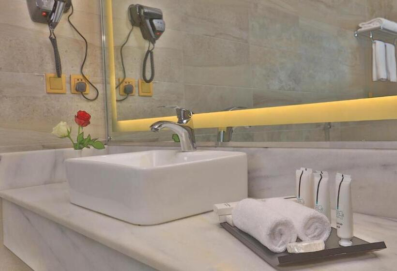 Президентский Люкс, Paradise Elite Hotel Tahlia