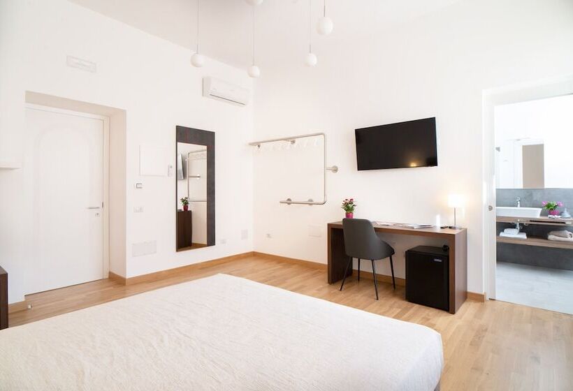 Трехместный Номер Deluxe, L Isola Che C è