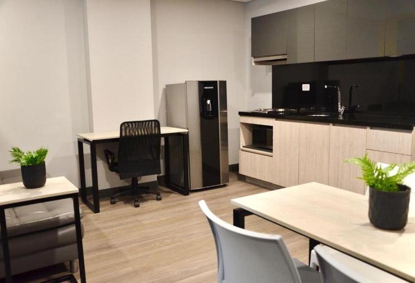 Apartamento Superior 1 Dormitório, Suites Home 118 By Shg