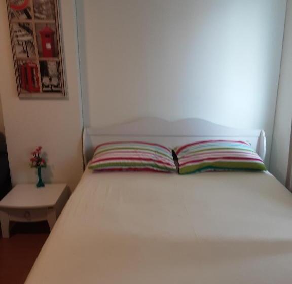 Четырехместный Номер Стандарт, Room In Guest Room   Chan Kim Don Mueang Guest House Triple Room