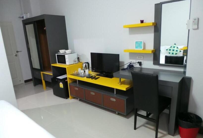 디럭스 스튜디오, The Icon Service Apartment