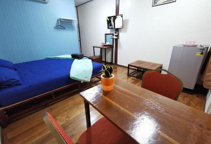 Номер Стандарт, Chanida Home