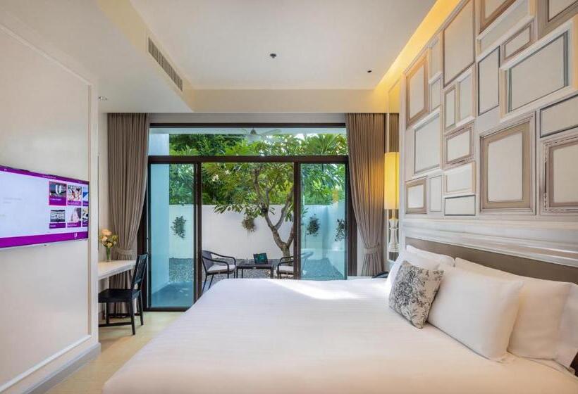 Номер Superior Вид на Сад, U Sathorn Bangkok