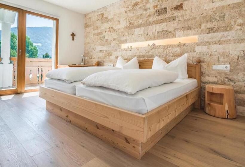 带大床的标准间, Mineralienhotel Natznerhof