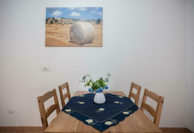 Номер Стандарт Трехместный, Red Rose B&b