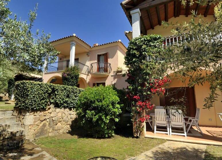 Apartamento 2 Dormitórios, Iss Travel, L Uddastru Panoramic Apartments   With Private Outdoor Terrace