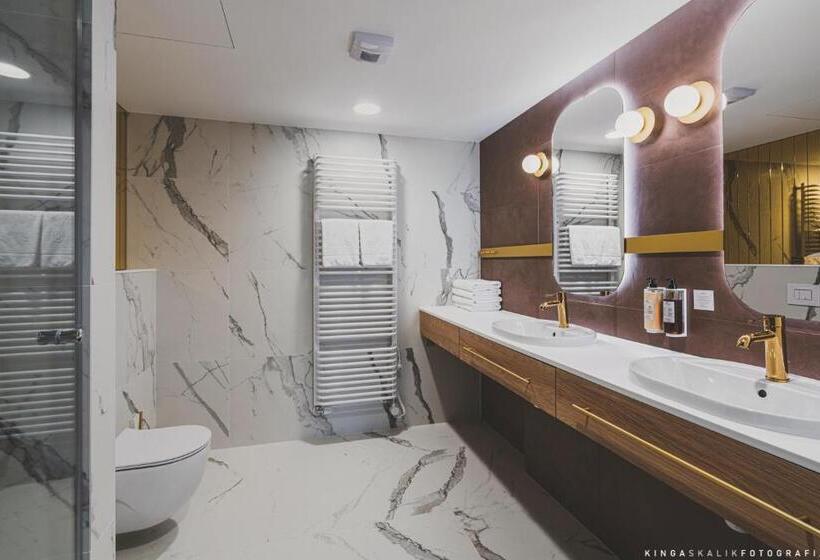 Апартаменты 1 Спальня, Royal Tulip Warsaw Centre