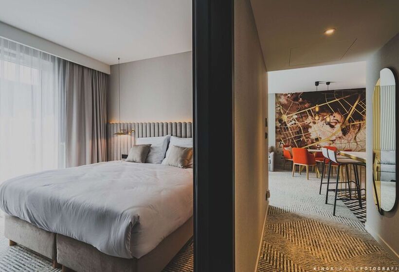 Апартаменты 1 Спальня, Royal Tulip Warsaw Centre