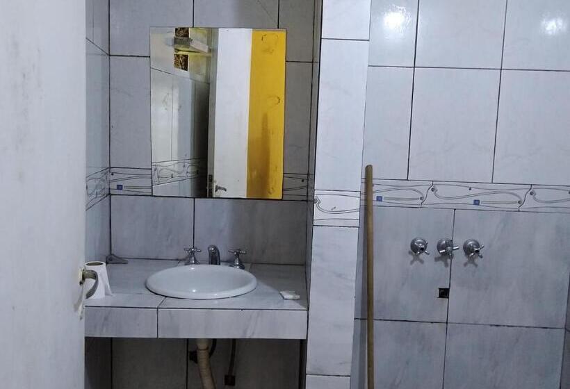 Четырехместный Номер Стандарт, Sweet Guest House