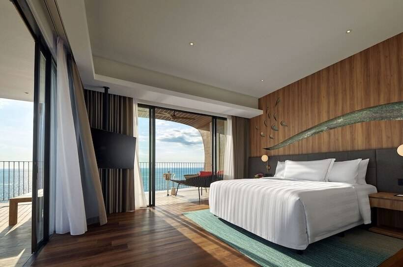 Люкс Deluxe Вид на Море, Parkroyal Langkawi Resort