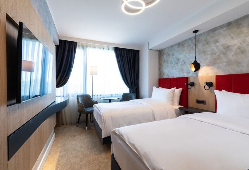 Standard Room, Ramada By Wyndham Slatina Parc