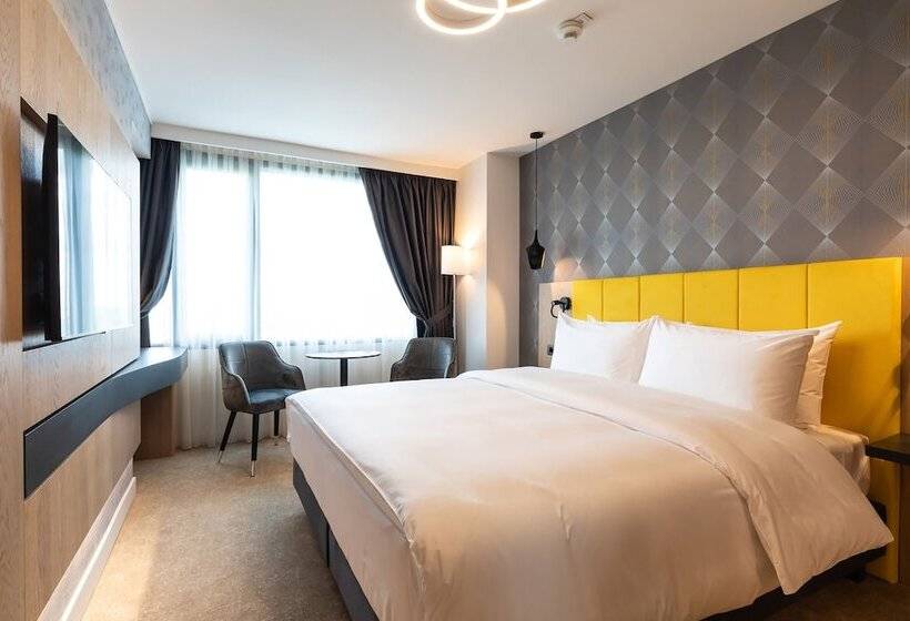 Номер Superior, Ramada By Wyndham Slatina Parc