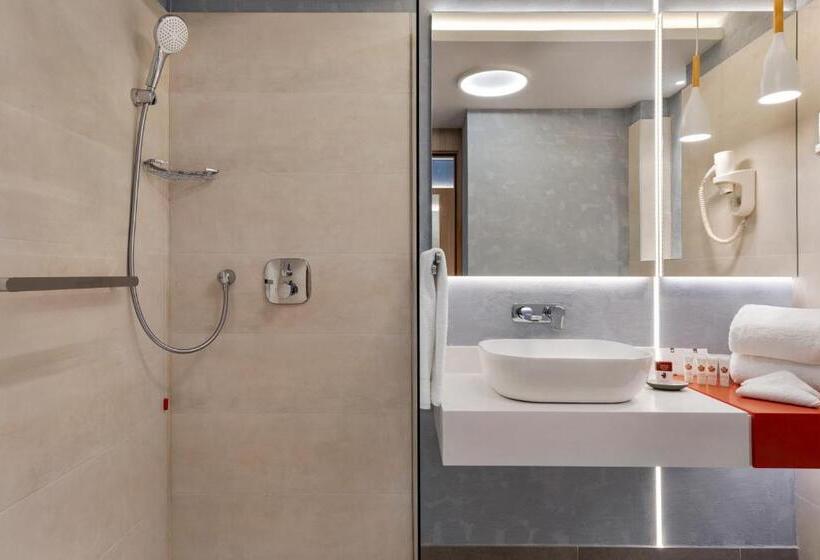 Номер Superior, Ramada By Wyndham Slatina Parc