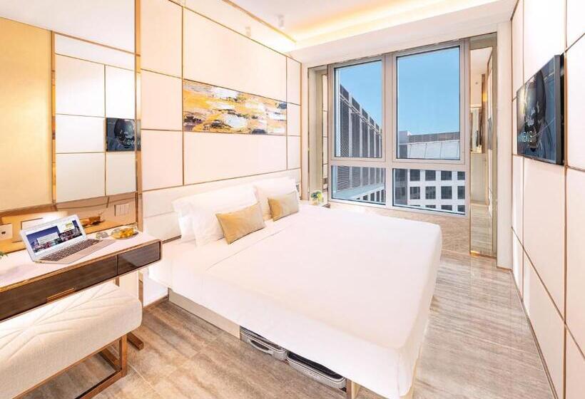 اتاق استاندارد با چشم‌انداز باغ, Regala Skycity