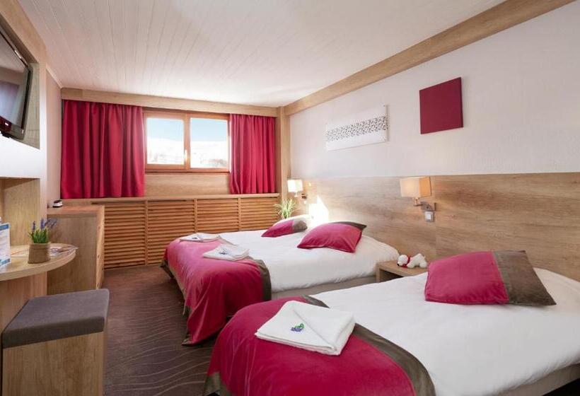 Номер Стандарт Трехместный, Hôtel Club Mmv Le Panorama