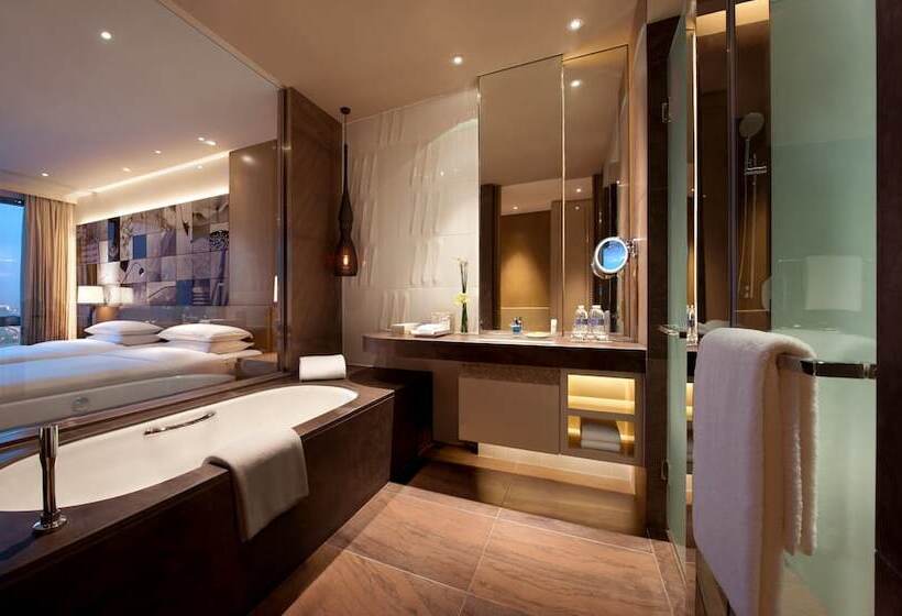 Номер Клуб, Hyatt Regency Suzhou