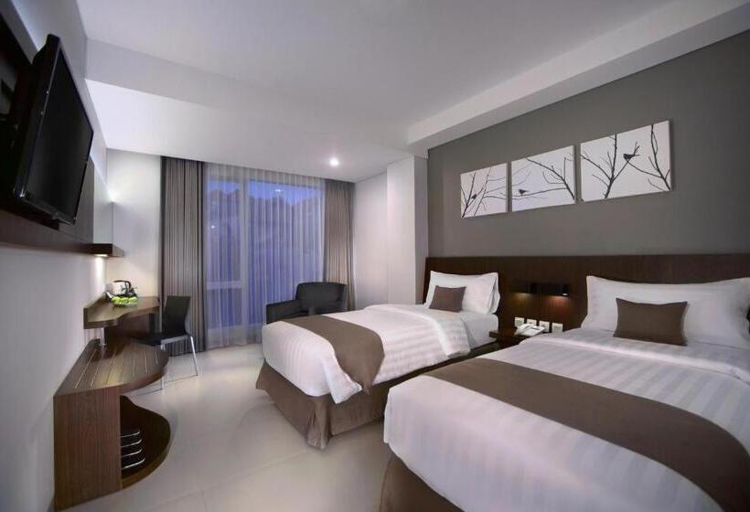 Quarto Deluxe, Neo Denpasar By Aston