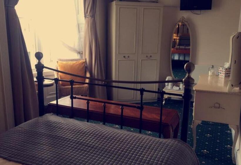 Номер Стандарт Боковой Вид на Море, The Bay Guest House