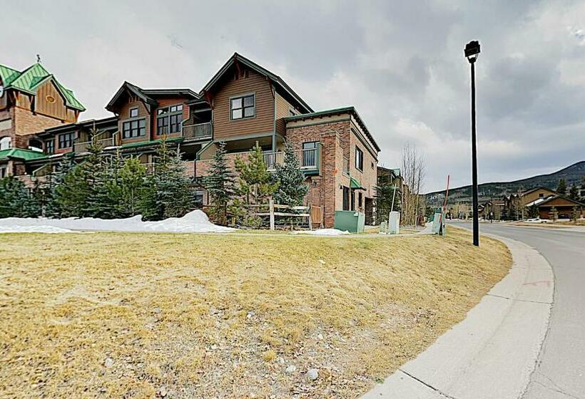 آپارتمان 1 خوابه, Frisco Condo Unit C