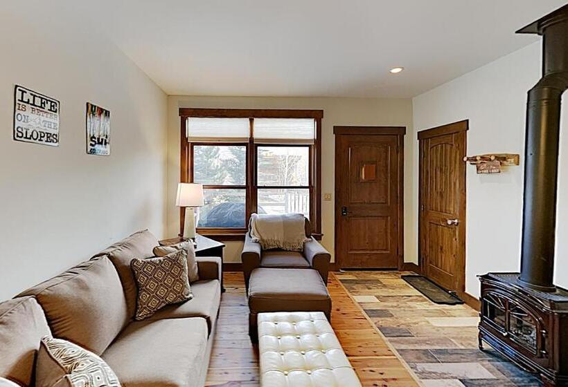 آپارتمان 1 خوابه, Frisco Condo Unit C