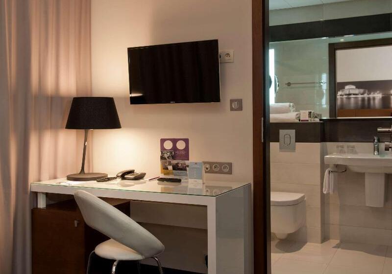 اتاق استاندارد یک نفره, Mercure Bydgoszcz Sepia