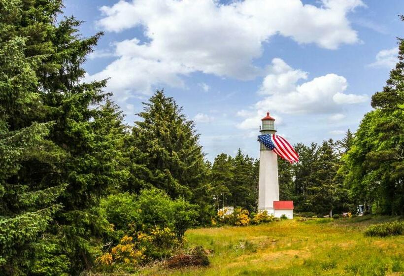Апартаменты 2 Спальни, Lighthouse Views