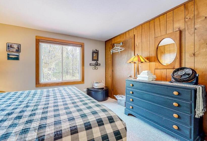 Дом 3 Спальни, Mittersill Sunset Townhome