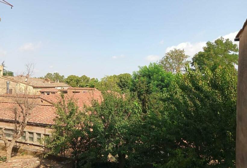 스탠다드 룸 킹사이즈 침대, Affittacamere Il Bastione 27