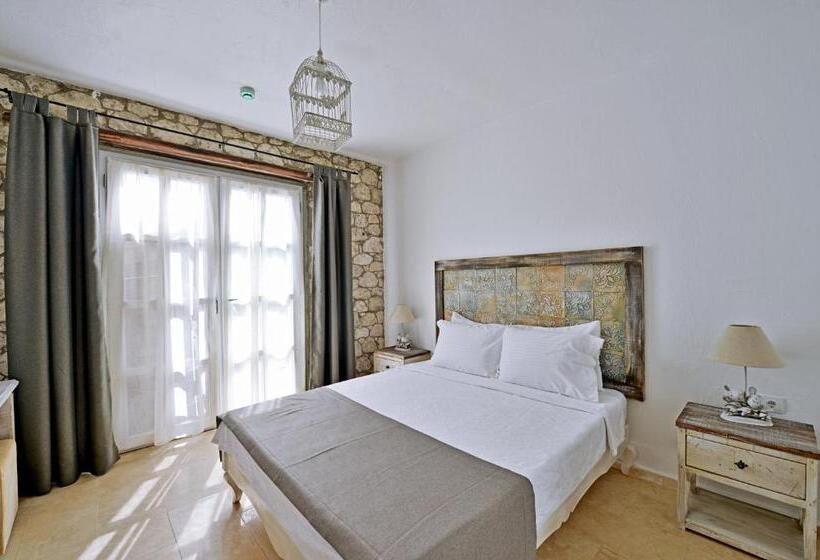 Классический Номер, Bay C