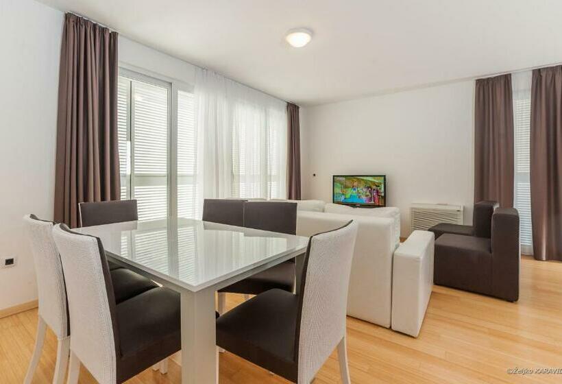침실 1개 컴포트 아파트, Sunnyside Apartments Petrčane