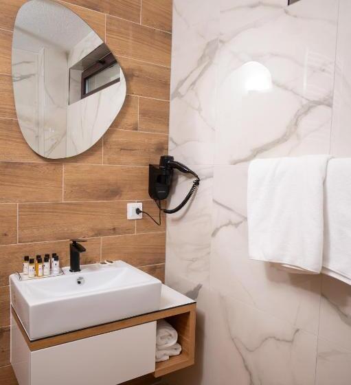 اتاق استاندارد با تخت بزرگ, Borovi Forest Resort & Spa