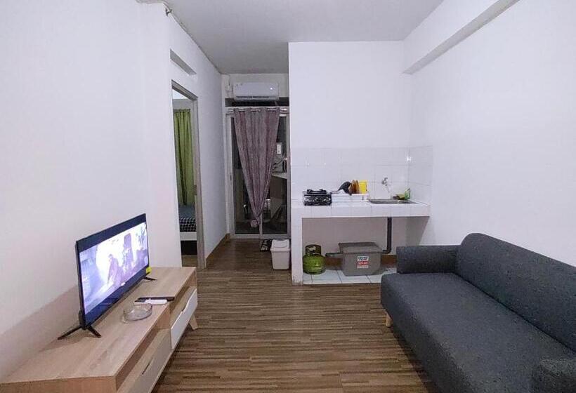Апартаменты 2 Спальни, Arsakha 001 Apartemen Cibubur Village By Nara Property