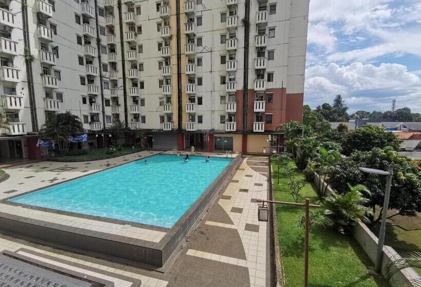Апартаменты 2 Спальни, Arsakha 001 Apartemen Cibubur Village By Nara Property