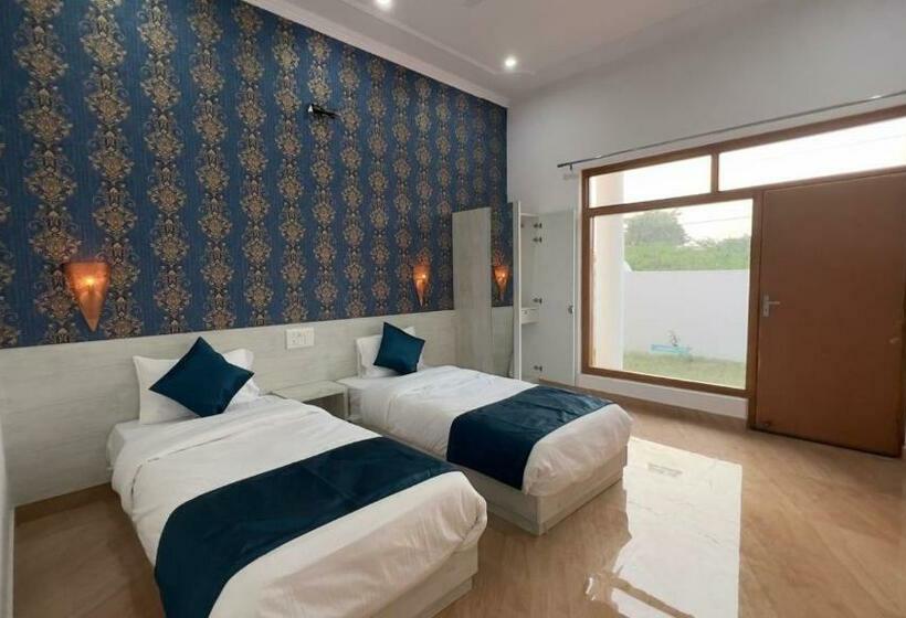 اتاق استاندارد, La Curcuma Luxury Homestay