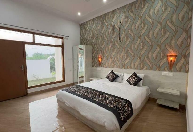 اتاق استاندارد, La Curcuma Luxury Homestay
