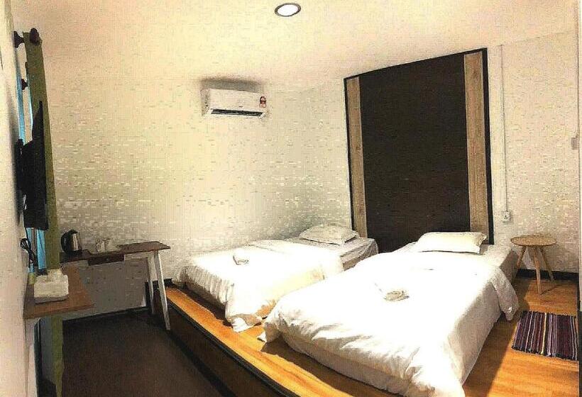 Номер Стандарт, Oyo Home 90667 Chen Room Bs