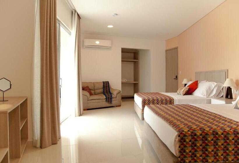 Quarto Estandar com Sacada, Santa Sofia