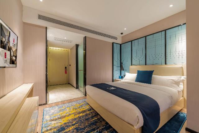 Номер Стандарт, Echarm Hotel Foshan Guangfo Road Jiaokou Metro Station