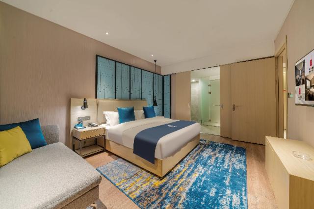Президентский Люкс, Echarm Hotel Foshan Guangfo Road Jiaokou Metro Station