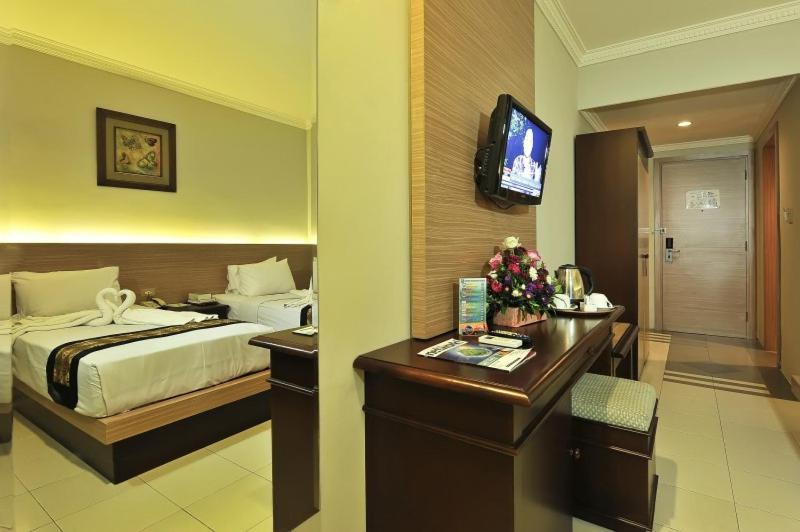 Quarto Deluxe, Grasia Semarang