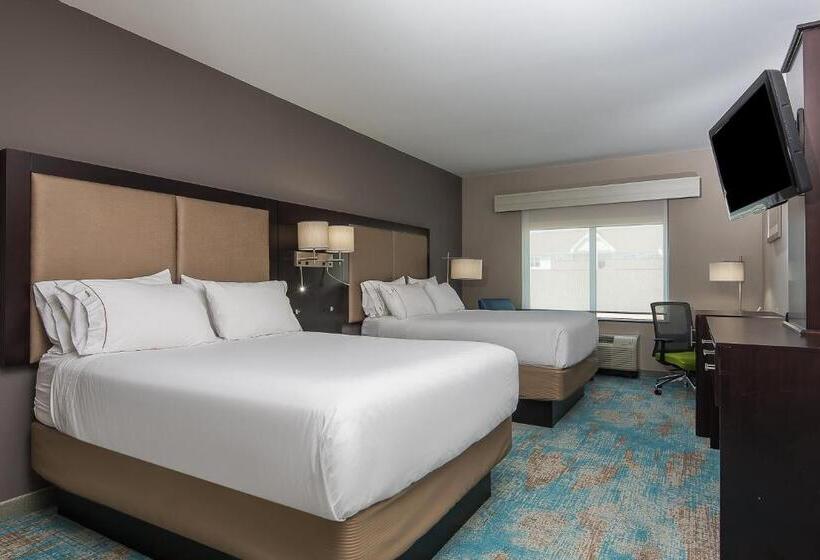 Номер Стандарт, Holiday Inn Express & Suites Norwood Boston Area By Ihg