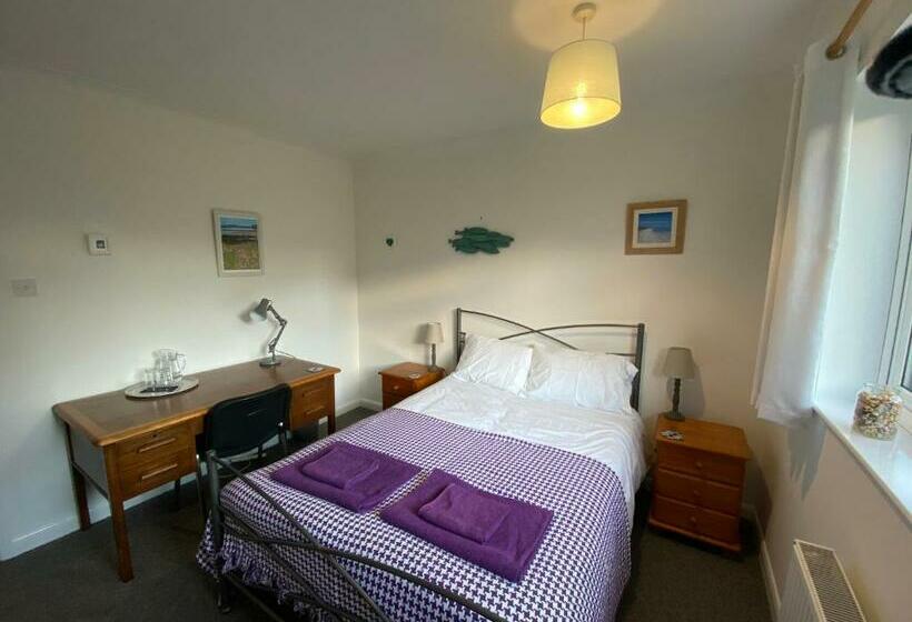 חדר סטנדרט חדר אמבטיה משותף, Agapanthus Bed & Breakfast   Fraddam