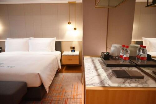 Номер Executive Вид на Сад, Wyndham Grand Zhaoqing Downtown