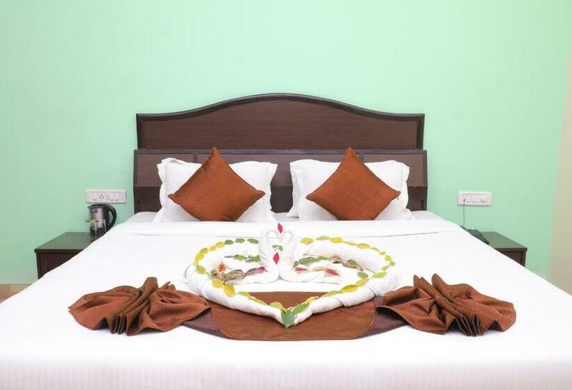 디럭스 룸, Drona Palace By Sr Leisure Inn