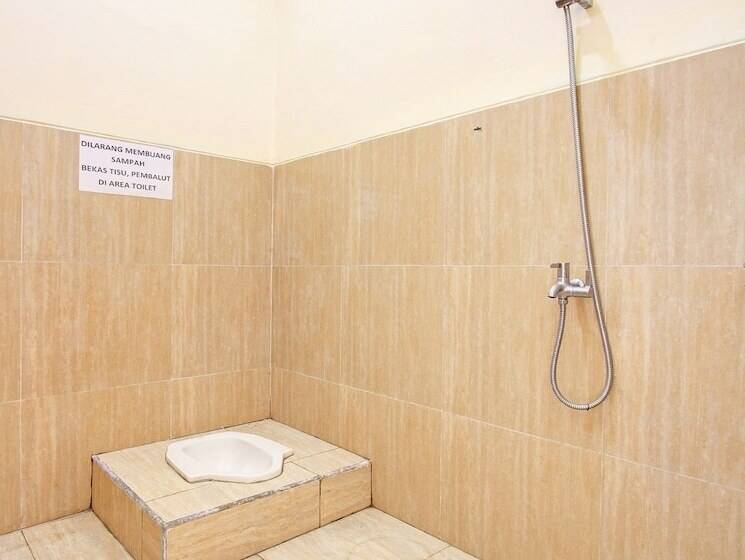 Номер Стандарт, Spot On 91709 Aster Hotel Syariah