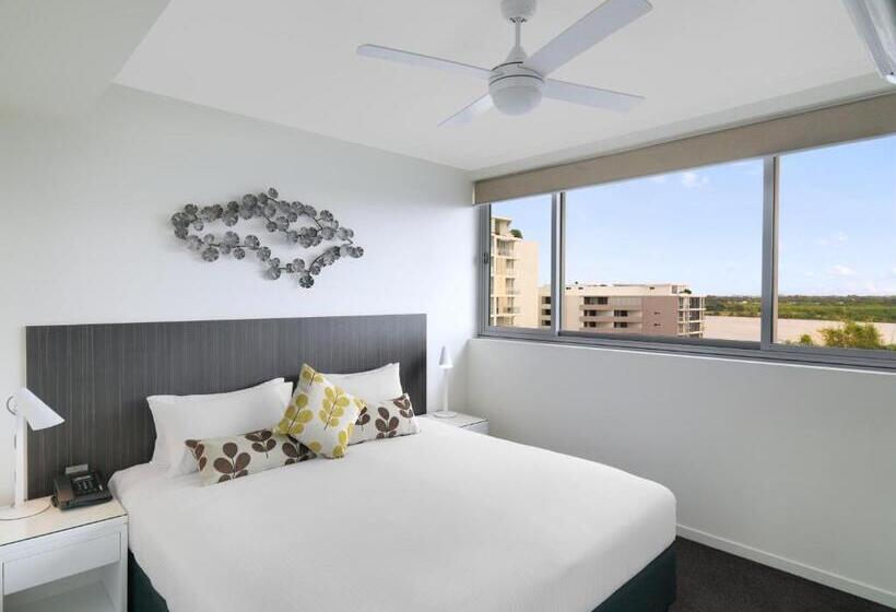 آپارتمان مدیریتی 2 خوابه, Oaks Mackay Rivermarque