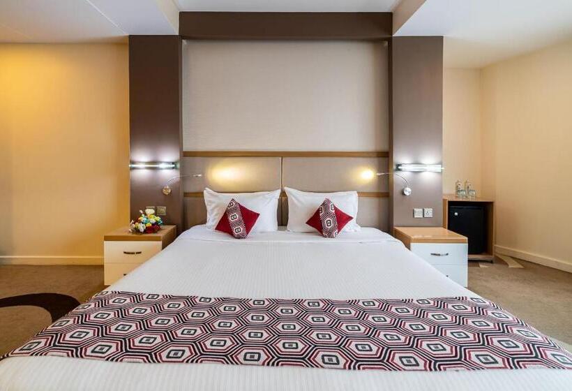 سوییت جونیور, Prideinn Azure Hotel Nairobi Westlands