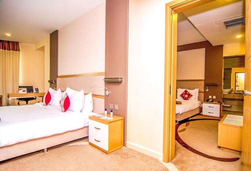 اتاق خانوادگی, Prideinn Azure Hotel Nairobi Westlands