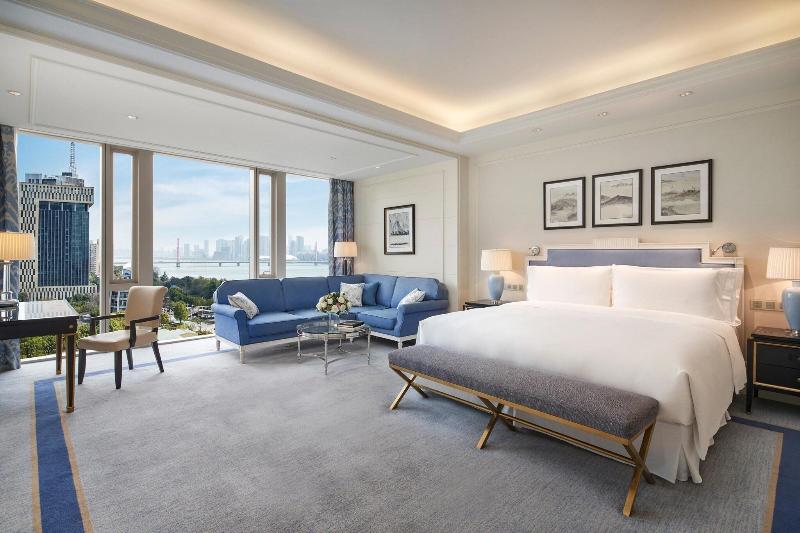 Номер Премиум, The Azure Qiantang, A Luxury Collection Hotel, Hangzhou