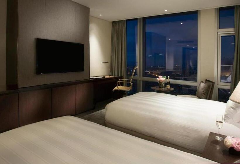 패밀리 룸 바다 전망, Lotte City Hotel Jeju